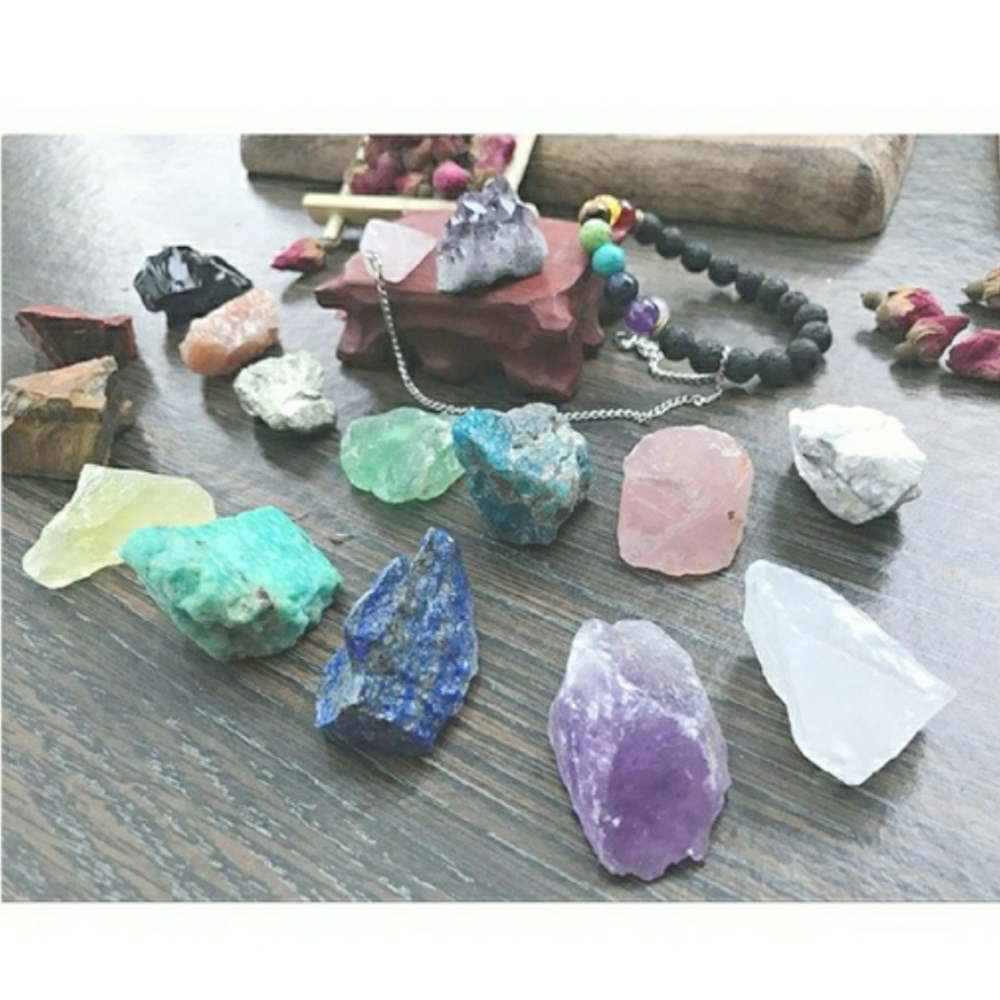 Chakra Therapy Collection Crystal Kit & Bracelet - Picture 3 of 5